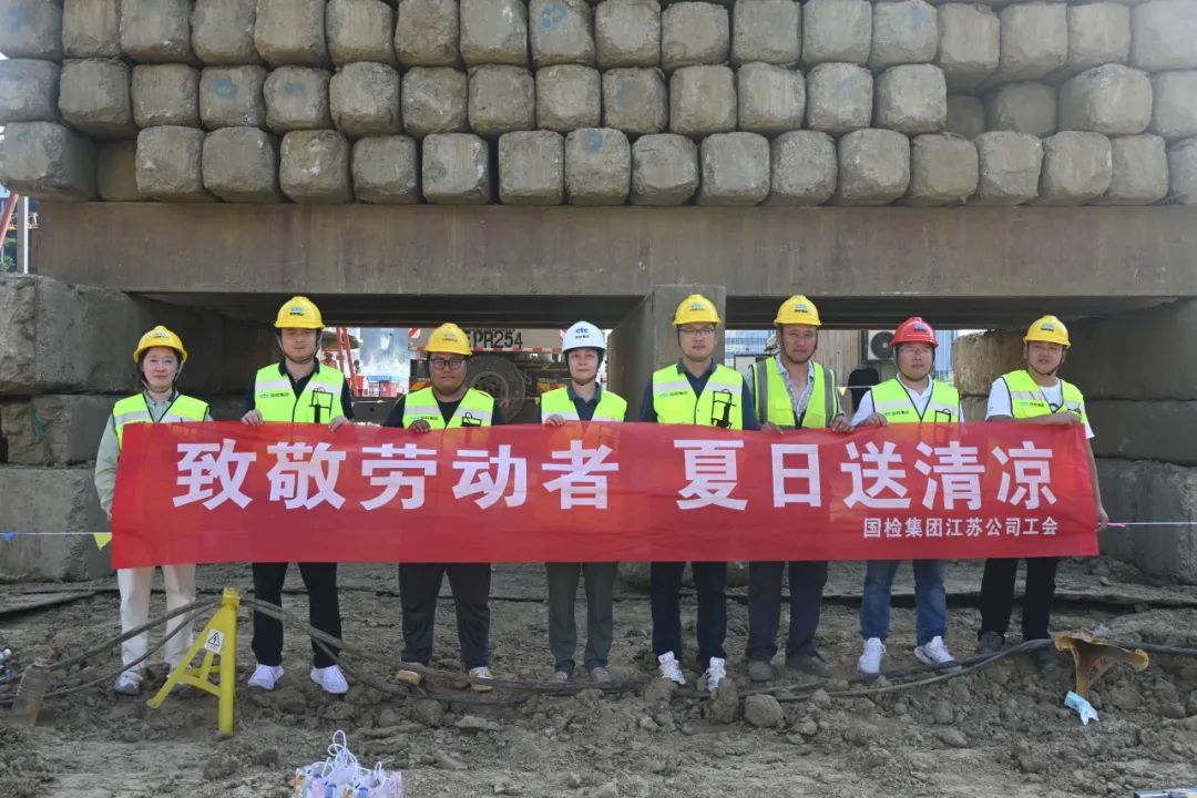 1720574599146789.jpg 6402.jpg